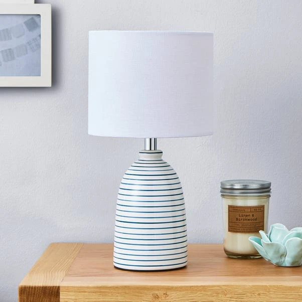 Tenby Ceramic White And Blue Table Lamp 4 Tenby Ceramic White And Blue Table Lamp - Image 2