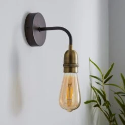 Marsden Antique Brass Industrial Wall Light 10 Marsden Antique Brass Industrial Wall Light -Dunelm 1000158761 alt01