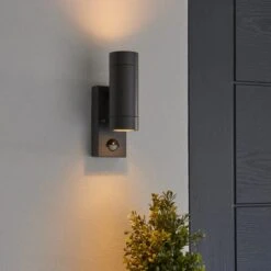 Billy PIR Sensor Outdoor Wall Light 29 Billy PIR Sensor Outdoor Wall Light -Dunelm 30730411