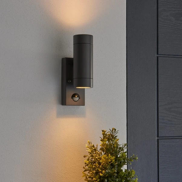 Billy PIR Sensor Outdoor Wall Light 10 Billy PIR Sensor Outdoor Wall Light - Image 8