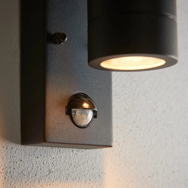 Billy PIR Sensor Outdoor Wall Light 7 Billy PIR Sensor Outdoor Wall Light - Image 5