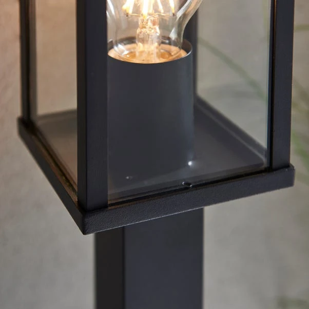 London Industrial Outdoor Floor Path Light 6 London Industrial Outdoor Floor Path Light - Image 4