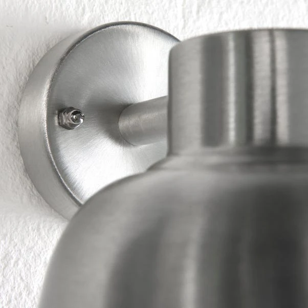 Maxwell Industrial Outdoor Wall Light 6 Maxwell Industrial Outdoor Wall Light - Image 4