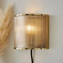 Kruze Plug In Wall Light -Dunelm 30834016