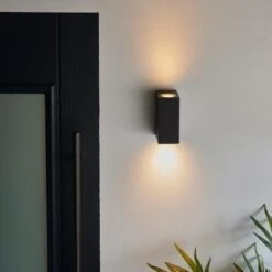 Lamont Outdoor Wall Light -Dunelm 30866400 alt02