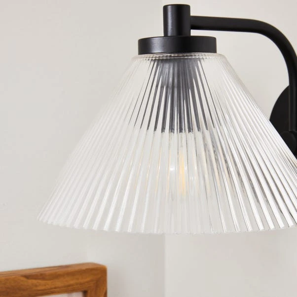 Ezra Ribbed Glass Plug In Wall Light 5 Ezra Ribbed Glass Plug In Wall Light - Image 3