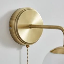 Frosted Tulip Ribbed Wall Light -Dunelm 30869121 alt03