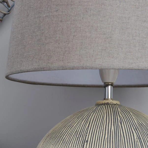 Dahlia Scratched Resin Grey Table Lamp 5 Dahlia Scratched Resin Grey Table Lamp - Image 3