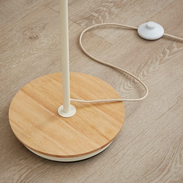 Emil Rattan 3 Light Adjustable Floor Lamp 5 Emil Rattan 3 Light Adjustable Floor Lamp - Image 4