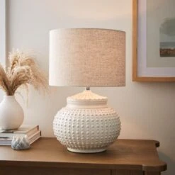 Zeeburg Urchin Ceramic Cream Table Lamp